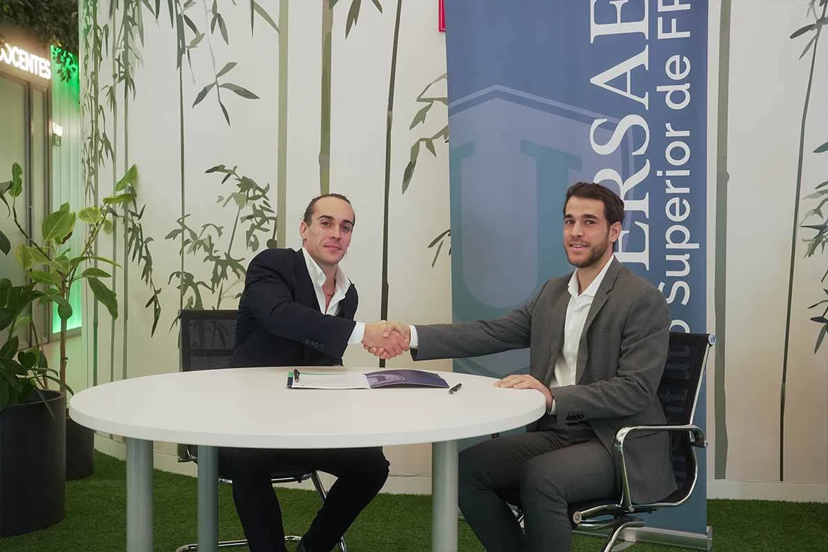 ENFAF LANZA EL FP SUPERIOR EN DIETÉTICA ONLINE JUNTO CON UNIVERSAE
